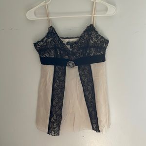 Bebe cami with brooch pin NWT